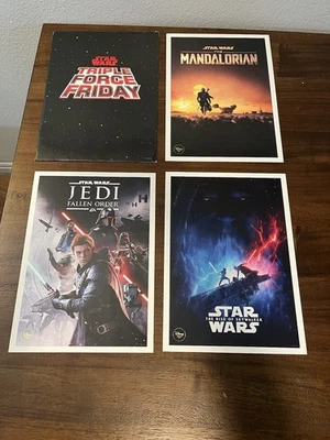 Juego de póster de Star Wars Triple Force Friday - Exclusivo de Disney Store Foto 1 de 4