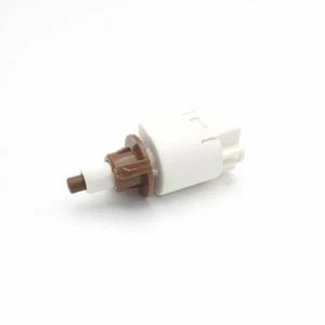 Brake light induction Switch for Toyota Camry Corolla 4Runner Yaris RAV4 - Picture 1 of 7