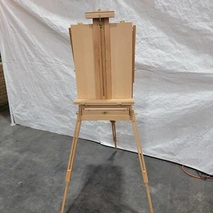 Art Easel - Picture 1 of 3