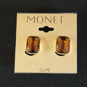 VTG MONET Signed Faux Amber Faceted Glass Cabochon Gold Tone Clip Earrings NEW - Picture 1 of 4