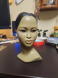 Polynesian/Hawaiian Head Bust Woman - Picture 1 of 8