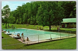 Postal del centro de entrenamiento de piscina Camp Caesar Webster Springs West Virginia - Imagen 1 de 3