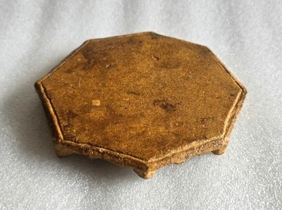 Antique Octagon Yellow Sand Stone Old Hand Carved Chapati Rolling Bread Plate - Image 1 of 4