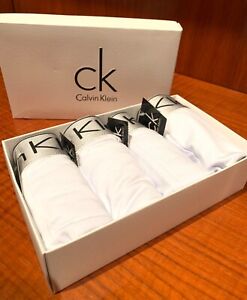 Pack 4 Calzoncillos  Boxer Calvin Klein. Varias tallas y colores disponibles