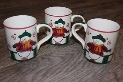 ¡Juego de 3! ¡Adorables tazas de té calientes de cacao de café de invierno muñeco de nieve! 10 OZ. Cerámica en muy buena condición Foto 1 de 4