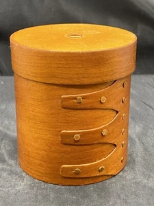 BENT WOOD SHAKER STYLE YARN STRING THREAD DISPENSER W/ String VINTAGE - Picture 1 of 9