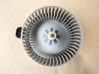 TOYOTA ESTIMA MK3 2006 - 2012 HEATER BLOWER MOTOR FRONT 63245 272700-8050 - Image 1 of 2