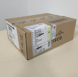 Cisco Router - ISR1100-4G - Bild 1 von 1