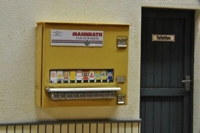 DIORAMAFREAK Zigaretten Automat Modellauto Diorama Puppenstube Vintage Deko Zubehör 1/18