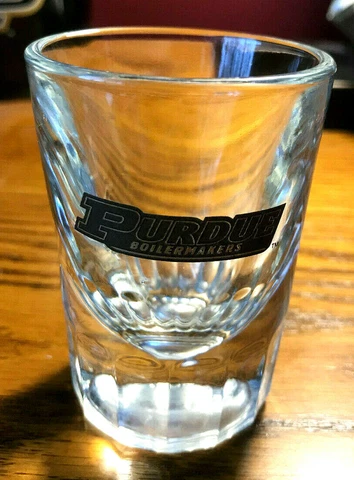 PURDUE UNIVERSITY, Indiana  BOILERMAKERS  Shot Glass  NCAA  Very nice condition! Cover