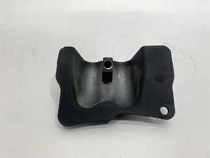 2003 Harley-Davidson Road Glide Oil Line Cover 37175-99 - Picture 1 of 3