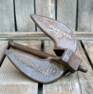 Vintage HALLCRAFT #10 Boat Anchor Sacramento CA 12 Lb Nautical Cast Iron Tool - Picture 1 of 8