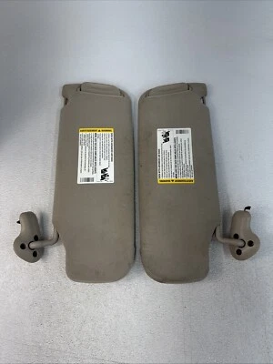 00-06 Chevy GMC Denali Tahoe Suburban Yukon Juego de parasol OEM bronceado/crema bonito Foto 1 de 4