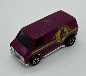 Hot Wheels Redline Chevy MOTOCROSS SUPER VAN Plum Purple HK Gray Glass Original - Picture 1 of 7