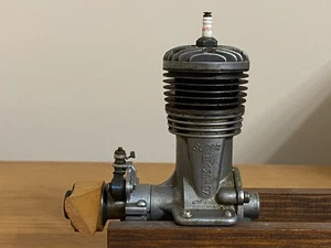 Super Champion Vintage Remote Control Plane Engine Large Motor SA-67 - Picture 1 of 7