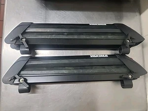 Yakima ButtonDown 4 Ski Snowboard Gepäckträger Schlösser Schlüssel RoundBar Halterungen Powder Hound - Bild 1 von 2