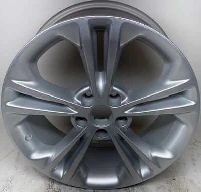 2016-2019 Ford Explorer 2013-2019 Taurus 18” OEM RECON Silver Wheel Part #3922 - Image 1 of 4