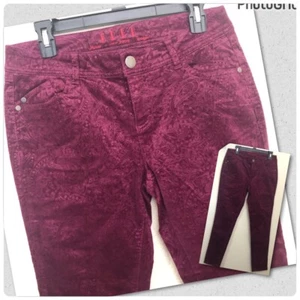 ELLE Womens 10R (fits small) Corduroy Skinny Pants Burgundy Paisley NWOT - Picture 1 of 13