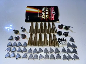 1999 Star Wars Episode 1 Monopoly Sammleredition - Figuren Hotels Würfelhandbuch - Bild 1 von 2