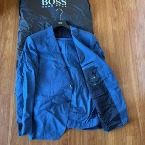 Traje elástico para hombre #A13 Hugo Boss Guabello talla 48R - Imagen 1 de 20