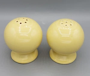 Fiesta Yellow Fiestaware Salt and Pepper Shakers 2.5"  USA - Picture 1 of 3
