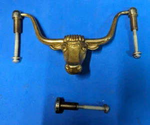Battitore porta manzo vintage in ottone largo 6 pollici x 4 pollici. - Foto 1 di 3