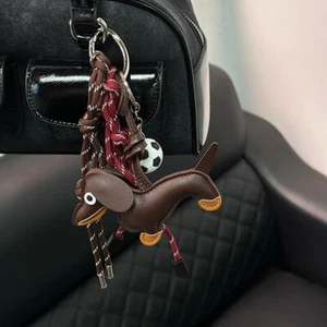 Colgante Premium Salchicha Perro Cuero PU Adecuado para Teléfono Móvil Bolsa Colgante Acc - Imagen 1 de 24