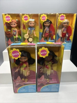 Sun Fun набор из 4 кукол Hula Kelly Club Mattel 1 бонго 2 серфера 2 хула 1 трубка - Изображение 1 из 4