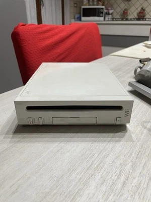 Nintendo Wii + Hard Disk 160GB + 26 Giochi + microSD 4GB Completa Joy E Nunchack - Immagine 1 di 4