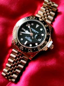 ⚡️NUOVO Orologio Uomo Stuhrling Aqua-Diver 3968 'Rootbeer' Quarzo Svizzero - Foto 1 di 8