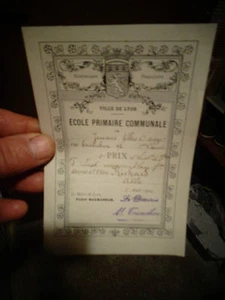 Ancienne Etiquette de remise de prix pour Livre Ecolier de la Ville De LYON 1904 - Imagen 1 de 1