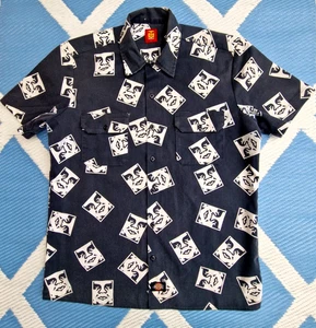 Camisa de Trabajo Dickies x Obey ' 1574 ' Andre The Giant Estampado Azul Marino Mediana *** - Imagen 1 de 9