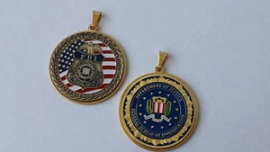 Konvolut 2 Schlüsselanhänger American FBI Design Coin Design Anhänger - Bild 1 von 6
