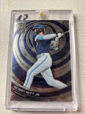 Panini Chronicles 2023 - Spectra Bobby Witt Jr. #67 Hyper Prizm/50 Foto 1 de 2