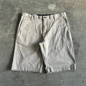 Volcom Chino Shorts Size 32 Tan Bermuda Summer Skater Summer Khaki 10" - Picture 1 of 8