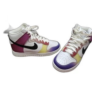 Nike Damen Sneaker Größe 7  - Bild 1 von 2