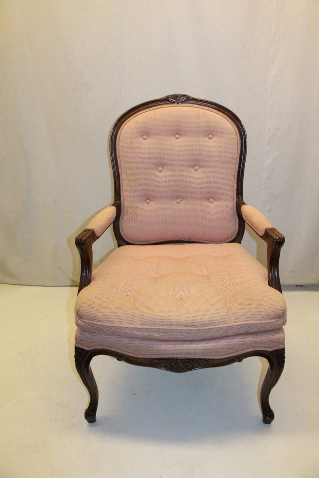 Elegante silla lateral francesa estilo Luis XV nogal Fauteuil sala de estar Foto 1 de 4