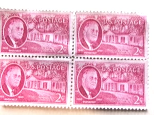 BOOK OF #4 ROOSEVELT 2 CENT STAMPS - Picture 1 of 4