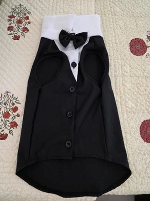 Disfraz de Esmoquin (Víspera de Año Nuevo, Boda) Perro Pequeño 20 libras y Bufanda Bandana NAVIDAD Foto 1 de 4