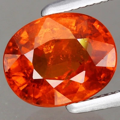 Granada Spessartite 1,63 ct oval 7,6x6 mm laranja avermelhada natural Namíbia, África🔥 - Imagem 1 de 4
