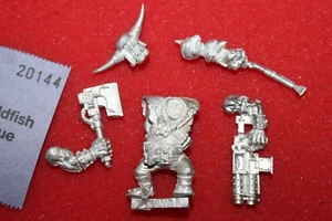 Games Workshop Warhammer 40k Orks Nob Nobz Squad New Metal Figure WH40K OOP I1 - Picture 1 of 2