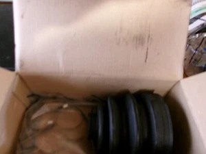 Hyundai 495093AB00 C/V Axle Repair Boot Kit - Picture 1 of 2