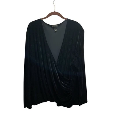 Top caprichoso de terciopelo manga larga cuello en V negro Lane Bryant para mujer 26/28 vacaciones Foto 1 de 4