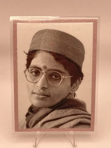 Gurumayi Chidvilasananda Laminated Photo SYDA Foundation Swami Siddha Yoga 1991 - Picture 1 of 6