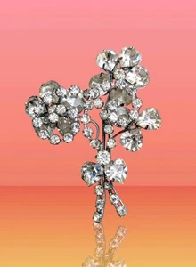 Antiguo broche prendedor flor estrás conjunto de puntas tono plata cristal arte austriaco - Imagen 1 de 23
