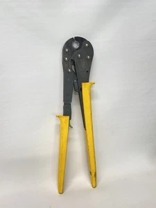 Viega Pure Flow 1/2in Pex Crimper Tool , yellow handle Lightly Used U4 - Picture 1 of 11