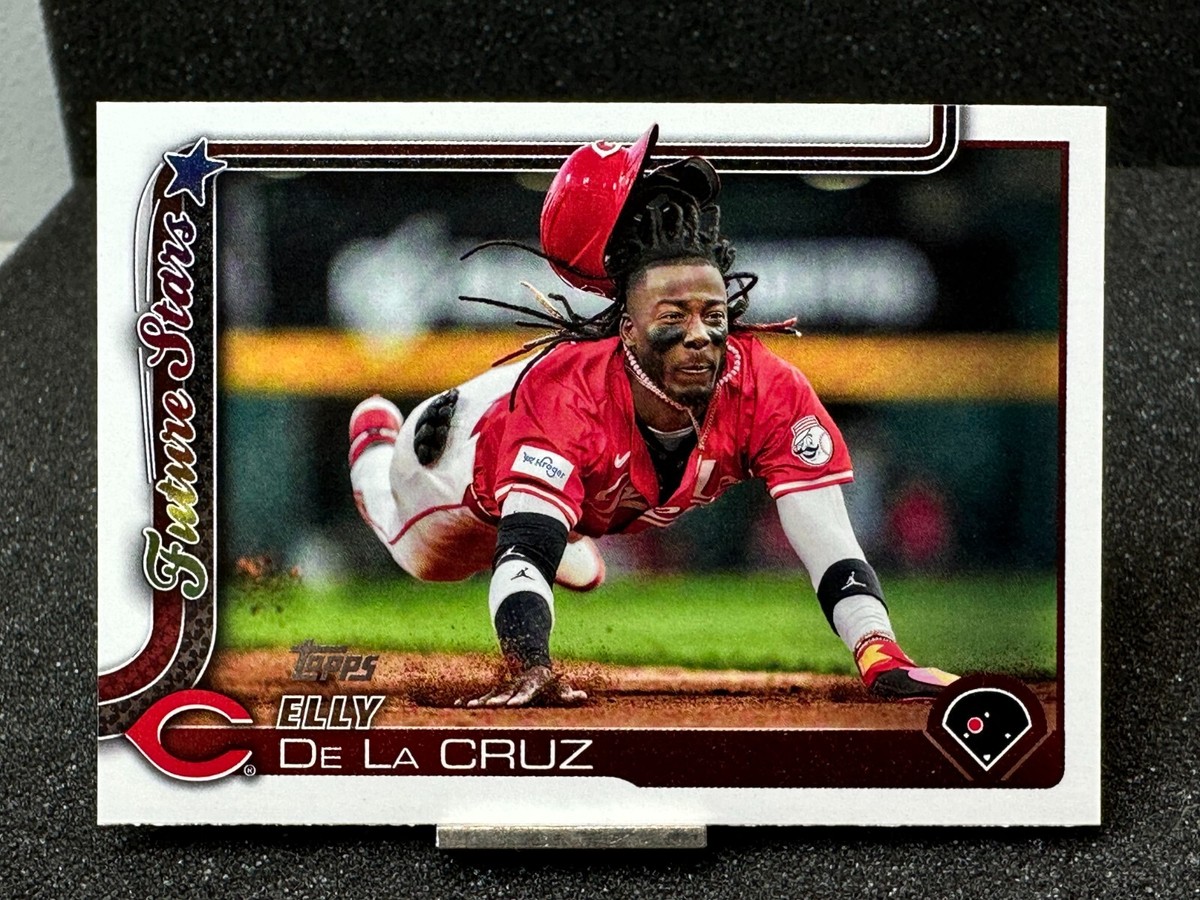 ELLY DE LA CRUZ 150シリアルカード 2025 Topps Series 1 #150 Elly De La Cruz RAINBOW FOIL