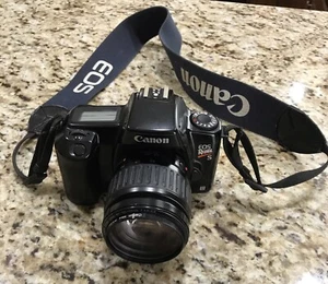 CANON EOS REBEL S 35mm CAMERA w/CANON 35-105  ZOOM EF LENS Untested. - Picture 1 of 6