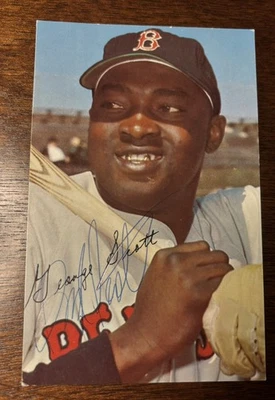 Tarjeta fotográfica autografiada por George Scott 1970 edición del equipo de los Medias Rojas de Boston (3,5" x 5,5") Foto 1 de 3