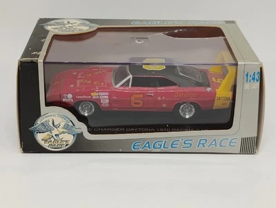 Universal Hobbies Eagle's Race 1: 43 红色 1970 道奇充电器 Daytona 赛车 — 第 1/4 张图片